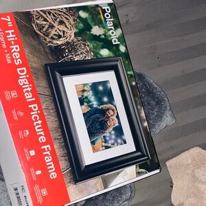 Polaroid Classic Black Digital Picture Frame